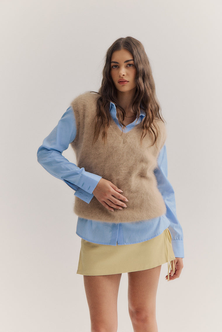 World of Nomads - Ebony latte vest