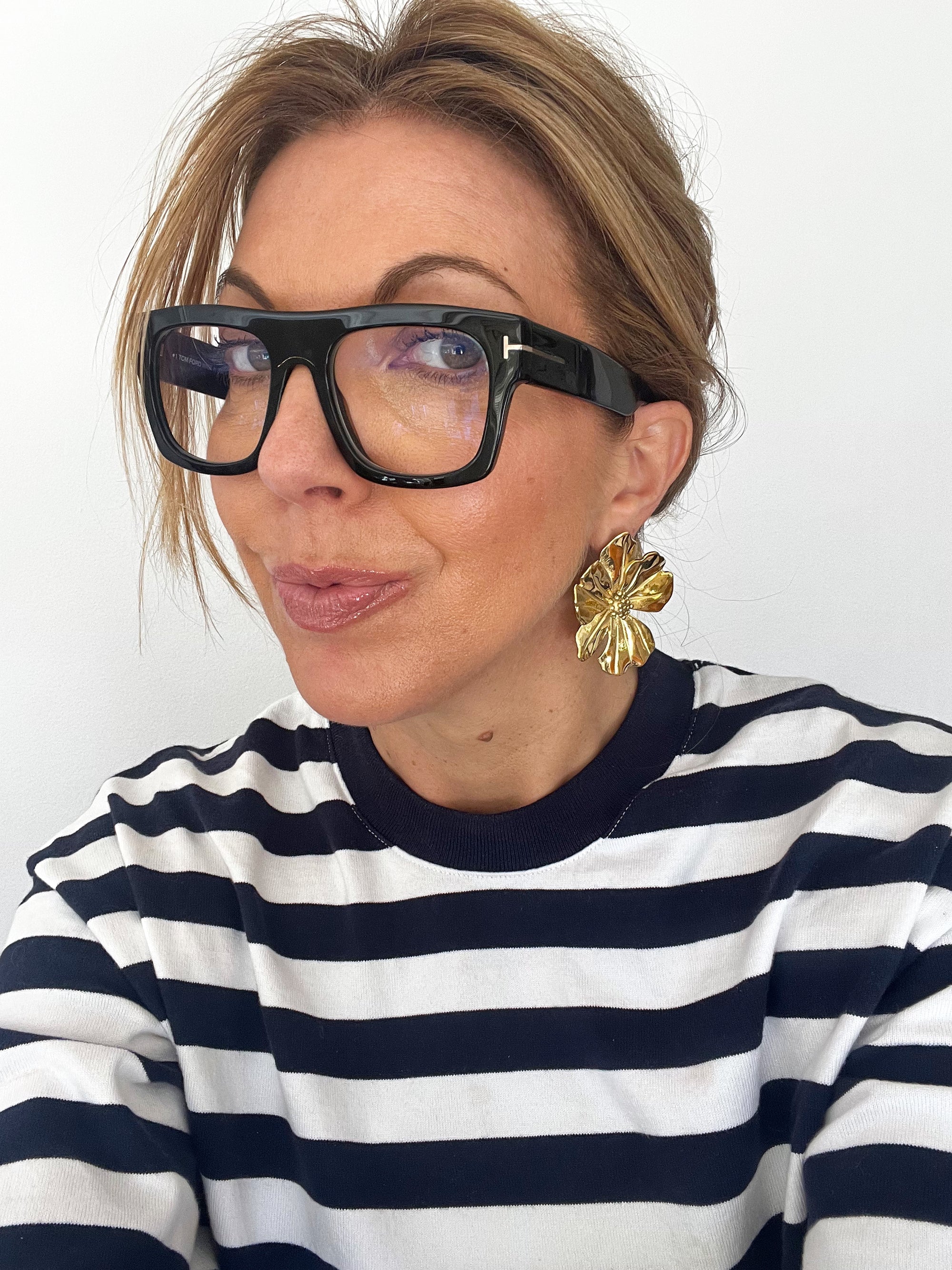 Caprice Paris - Flower earrings