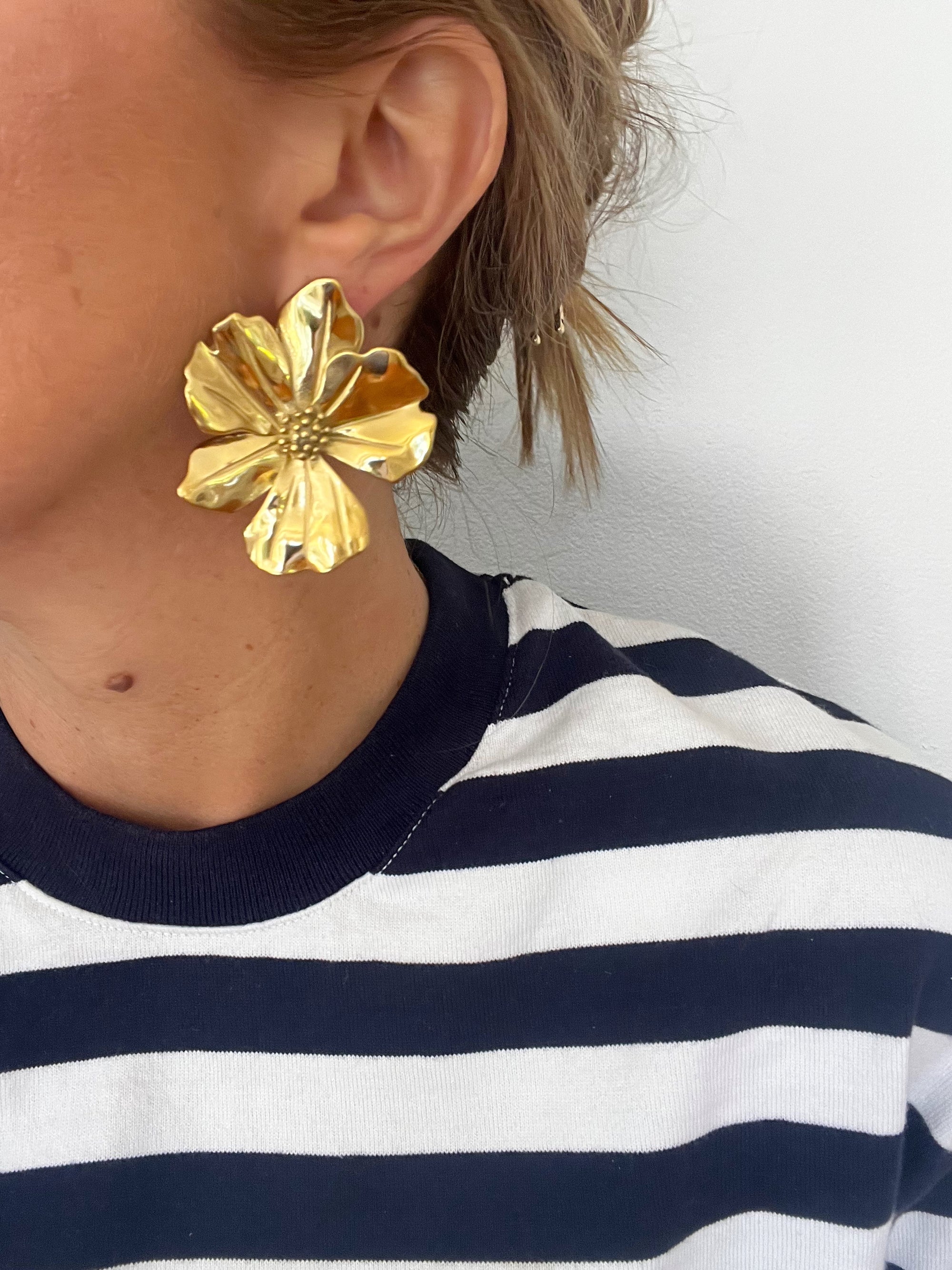Caprice Paris - Flower earrings