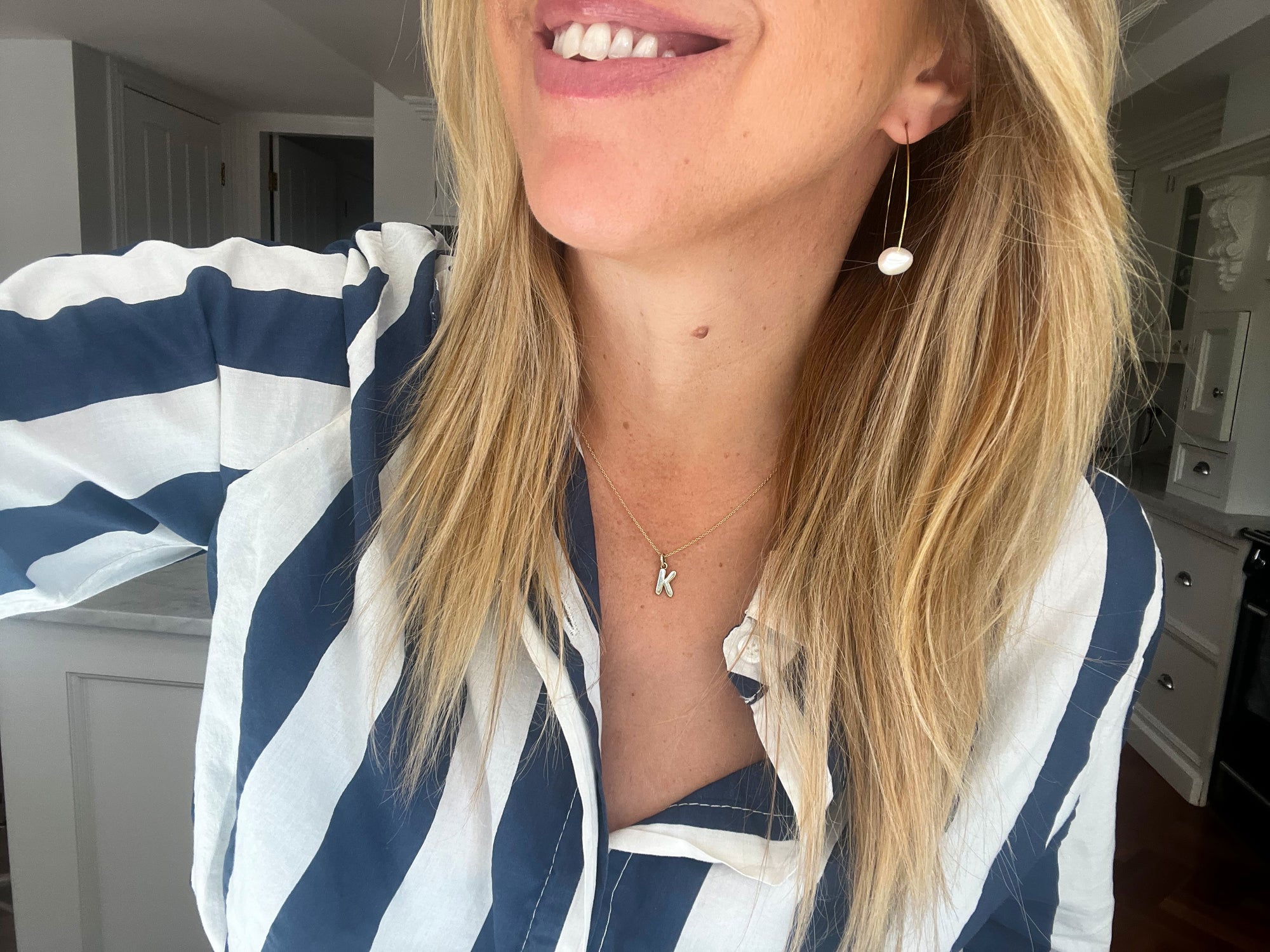Helles - Alba pearl hoops