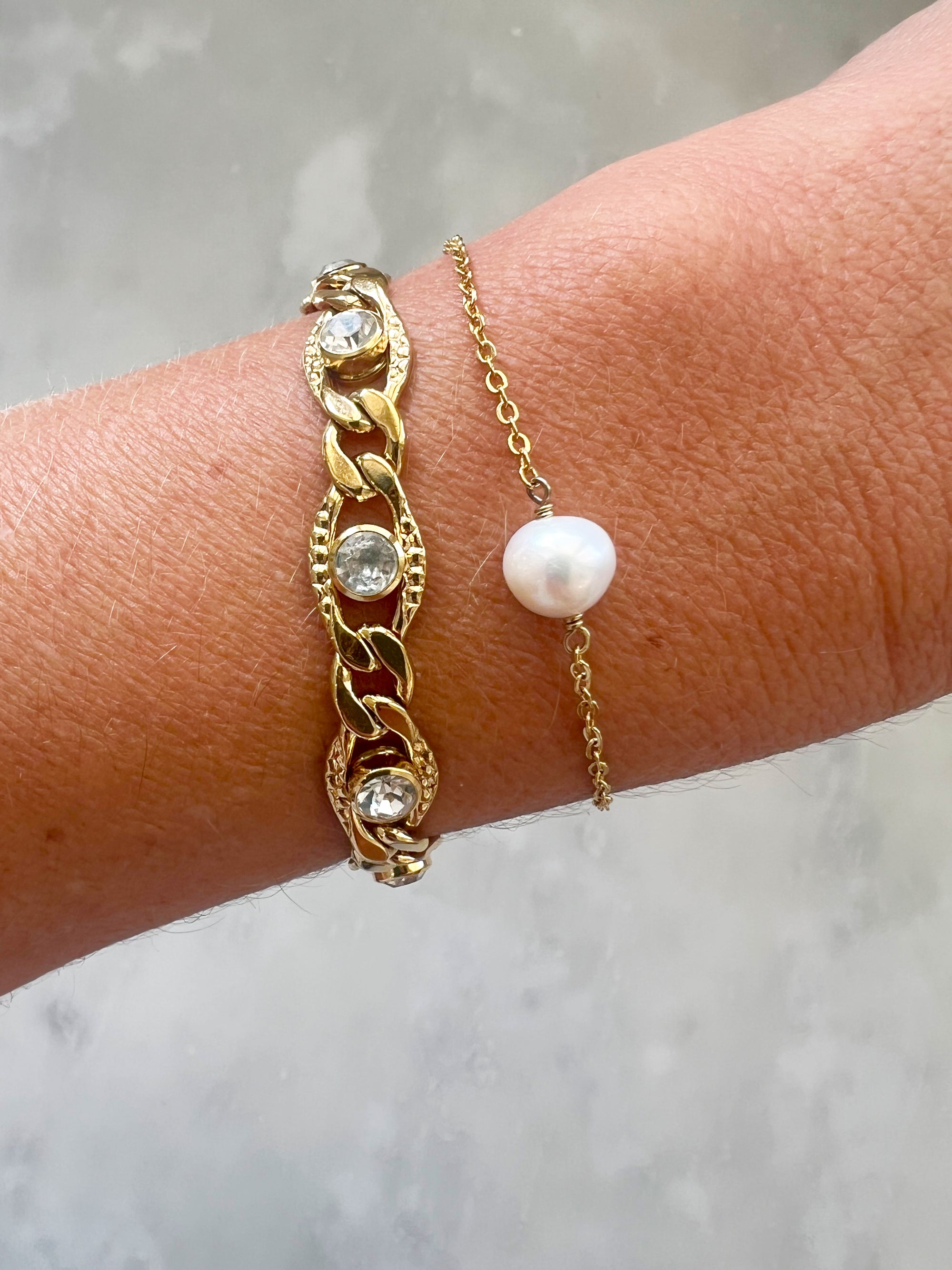 Helles - Eyez bracelet
